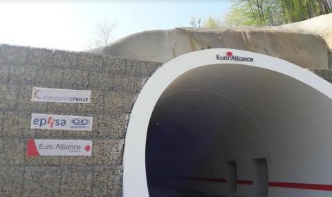 Сръбският президент инспектира тунели, строени от българска фирма - 1