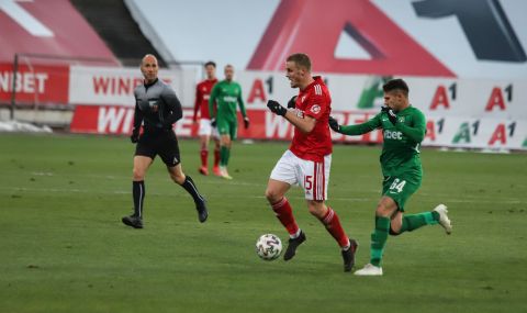 В ЦСКА си отдъхнаха: Защитник се размина с операция - 1
