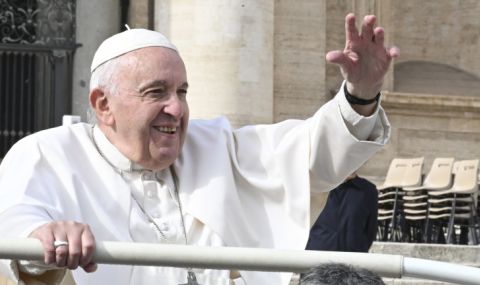 Папа Франциск: Войната в Украйна се подхранва от имперски интереси, но не само руски - 1