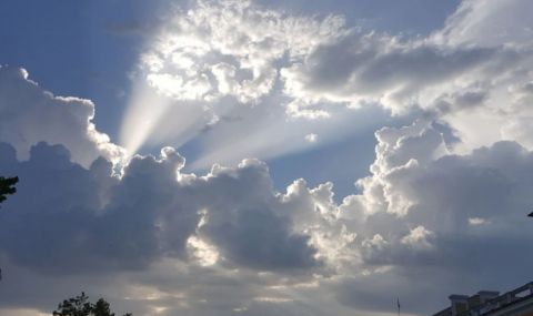 Опасно силен вятър днес - 1