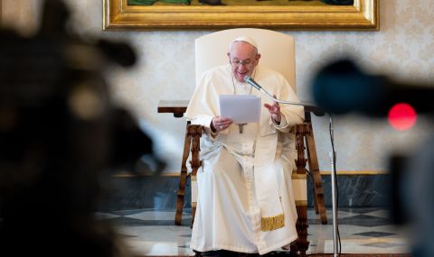 Папата: Отивам в Ирак като поклонник на мира - 1