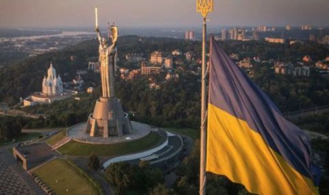Защитавайки своята Независимост, Украйна спасява света от руската тирания - 1