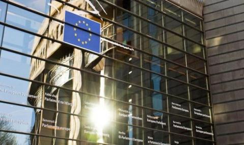 EП прие резолюция за задължително наблюдение на състоянието на демокрацията в ЕС  - 1