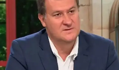 Доц. Милен Любенов: Скептичен съм, че без някаква смяна в ръководството, БСП ще намери място в следващото НС