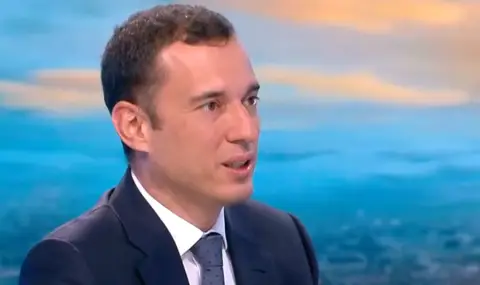 Васил Терзиев разпореди вътрешен одит на обществените поръчки в "Люлин" и "Младост" след думите на районните кметове  - 1