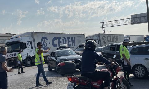 Тапа от 10 часа на влизане от Турция в България - 1