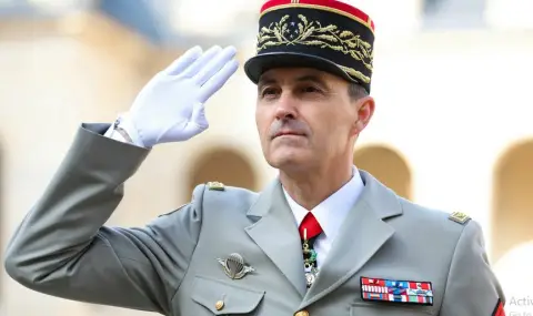Французите подкрепят възстановяването на задължителната военна служба - 1