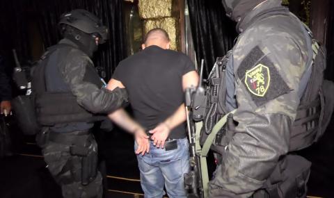 ГДБОП удари проституцията в София (СНИМКИ+ВИДЕО) - 1