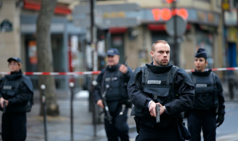 Извънредно положение във Франция – до победа над „Ислямска държава“ - 1