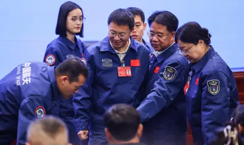 Китай ще изпрати астронавти на Луната до 2030 г. - 1