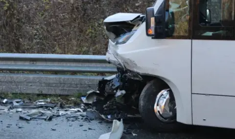 Нова тенденция сред каналджиите: Умишлено предизвикват катастрофи, за да избягат  - 1