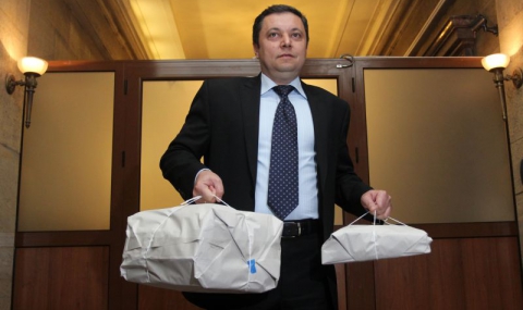 Яне Янев пак разкри топ корупция в енергетиката - 1