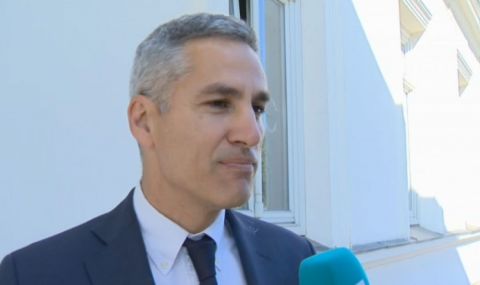 Андрей Гюров: Допирните точки, които имаме с ГЕРБ, са само на хартия  - 1