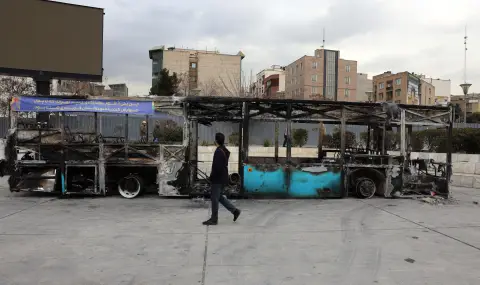 Интернетът в Иран остава блокиран седми ден, съобщава неправителствена организация - 1