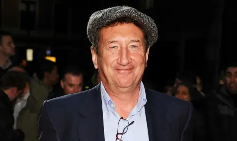 Създателят на Peaky Blinders Стивън Найт ще пише сценария на новия филм за "Джеймс Бонд" - 1