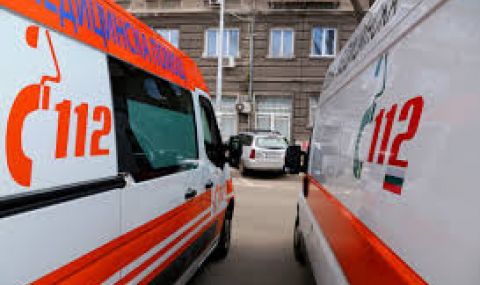 Въвеждат регулация на дейността на линейките извън обхвата на спешната медицинска помощ - 1