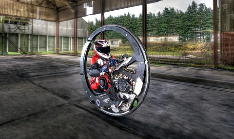Нов световен рекорд за скорост с моноциклет - 1