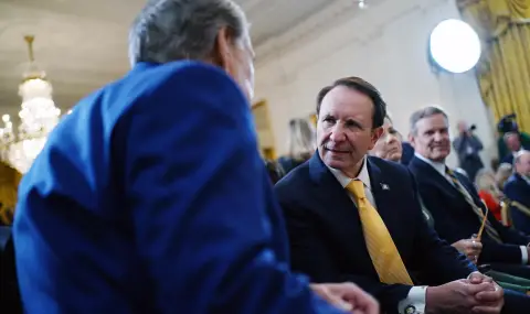 Trump to name Louisiana governor as special envoy to Greenland  - 1