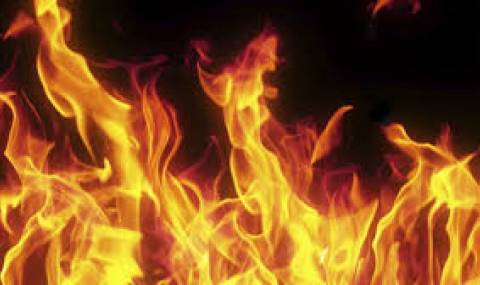 Казино бе опожарено в центъра на Смолян - 1