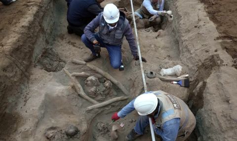 Работници откриха осем мумии от времето на инките в Перу - 1