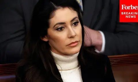 Щатски сенатор: Много политици в САЩ не искат мир в Украйна, имат акции в отбранителни компании - 1