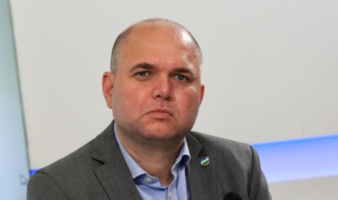 Владислав Панев пред ФАКТИ: Износителите на отпадъци намериха слабото място в Европа в България - 1