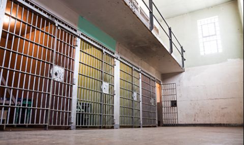 72 часа арест за варненец, заплашвал с убийство бившата си жена - 1