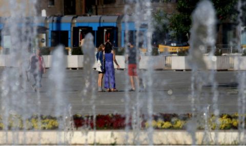 Времето днес, прогноза за събота, 8 юли: Краткотрайни валежи с гръмотевични бури и градушки - 1