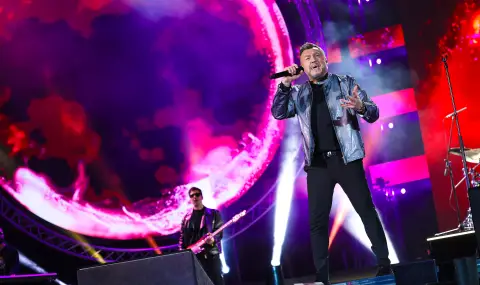 Любо Киров изпълнява големите си хитове с класически камерен оркестър в зала 1 на НДК днес и утре - 1