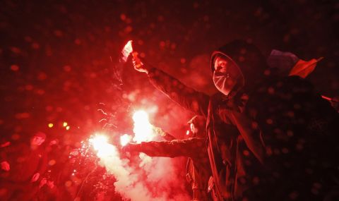 Пожар едва не отложи мача на България срещу Украйна (ВИДЕО) - 1