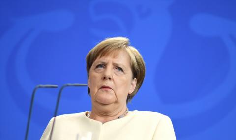 Ангела Меркел: Има известно раздвижване в разговорите с Великобритания  - 1
