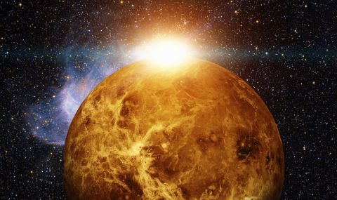 "Бомбардировка" от древността стои зад необичайната вулканична активност на Венера - 1