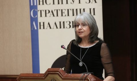Маргарита Попова: Нужна ни е човеколюбива национална доктрина - 1