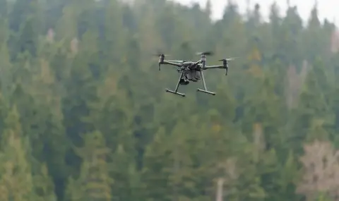 С дрон и термокамери издирват мъж в Смолянско - 1