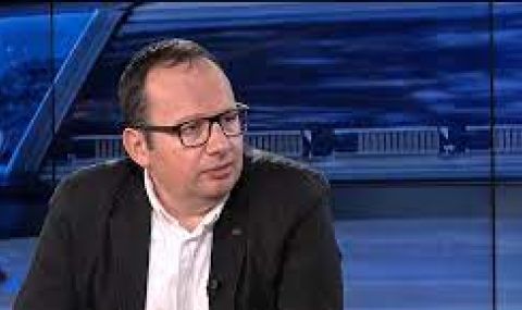 Николай Кръстев: Народът ни, за съжаление, все още е раздвоен в отношението си към войната - 1