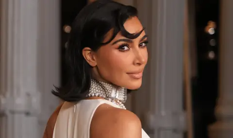 Ким Кардашиян се дипломира, вече е юрист (СНИМКИ) - 1