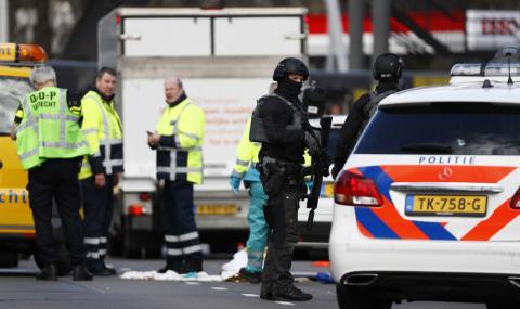 Стрелба в Холандия! Мъж откри огън в трамвай - 1