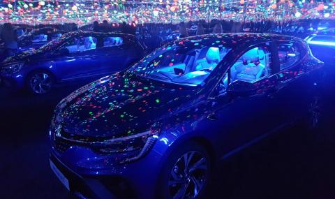 Renault подгрява публиката за автосалона - 1