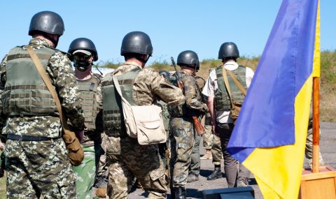 Белгийски военен експерт: Украйна има нужда от четири чудеса, за да изтласка руските сили  - 1