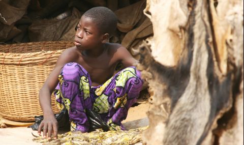 Изгориха 8 жени в Конго след обвинение във вещерство - 1