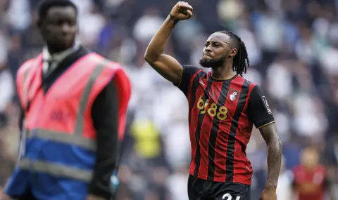 Челси и Ливърпул готвят оферти за Антоан Семеньо - 1