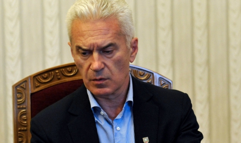 Лидерът на &quot;Атака&quot; се оплака в СДВР от партията на Яне Янев - 1
