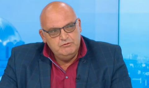 Зам.-председателят на БЛС: Къпем се във ваксини, но населението не откликва - 1