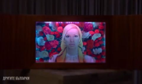 Скандал в ефира на bTV заради картините на Майстора, пресъздадени от транссексуални модели - 1