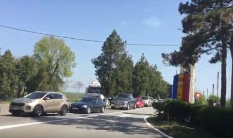 Интензивен трафик на товарни автомобили на румънската граница при Видин и Кардам - 1