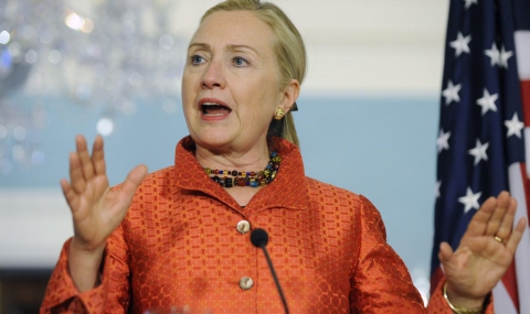 Клинтън: Аз съм виновна за атентата в Бенгази-Видео - 1