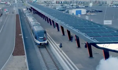 В Берлин беше пуснат безплатен влак за служители на Tesla - 1