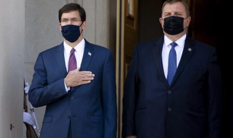 Каракачанов и Марк Еспър подписаха пътна карта за сътрудничество в отбраната - 1