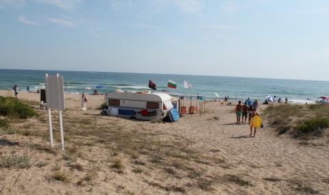 Протест срещу проверките на плаж &quot;Корал&quot; - 1