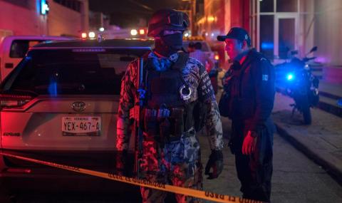 Пожар погуби десетки в мексикански бар - 1